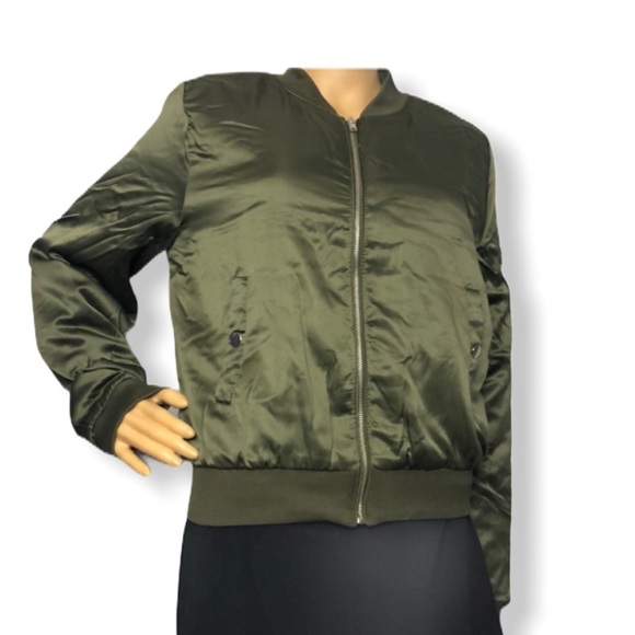 Military Green Cropped Bomber Jacket - Picture 7 of 8